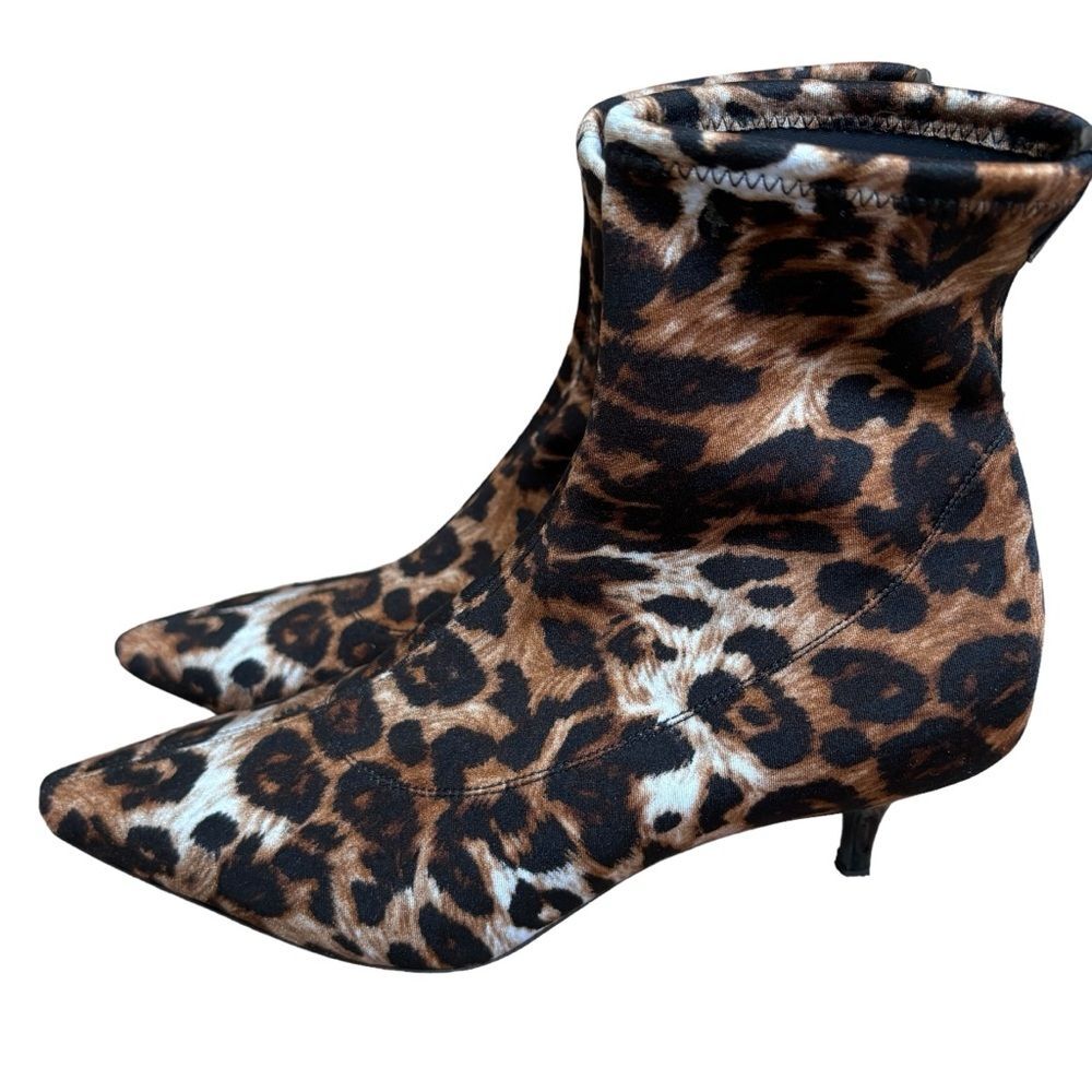 Giuseppe Zanotti Kitten Heel Women’s Booties Leopard Print Sz 35 NWOB